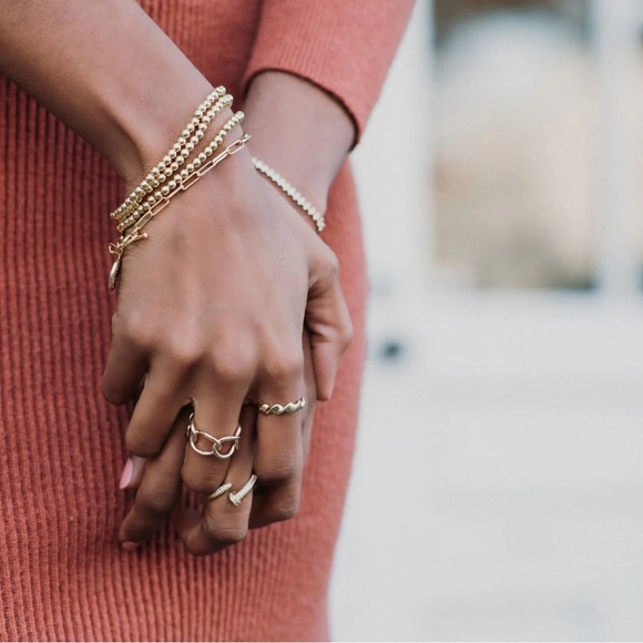 Brand New Set/4 Bead Stretch Bracelets. 2 Gold, Silver, & mixed Gold and Silver - Picture 2 of 16
